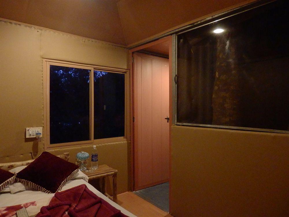 Green Garden Cottage 테카디 외부 사진
