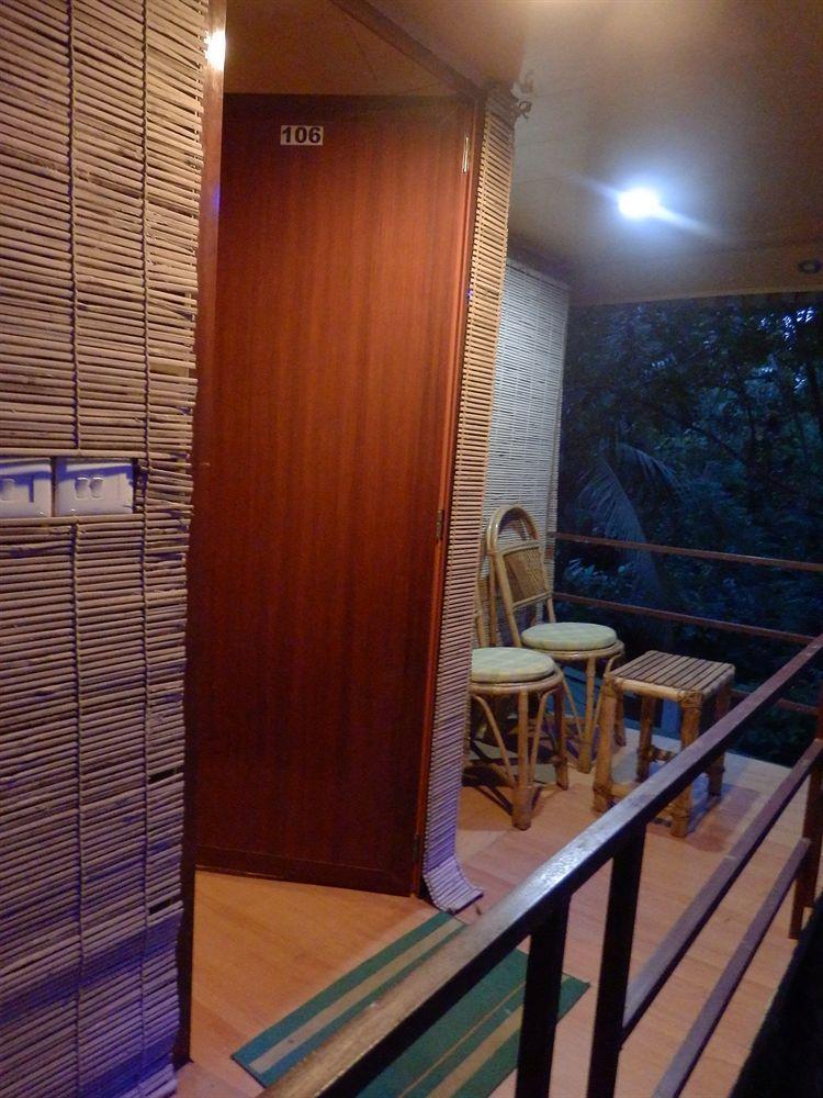Green Garden Cottage 테카디 외부 사진